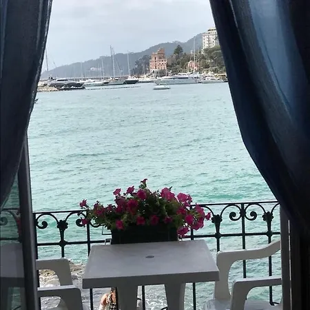 Διαμέρισμα Uno Sguardo Sul Mare *