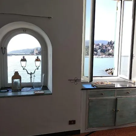 Uno Sguardo Sul Mare Ραπάλο