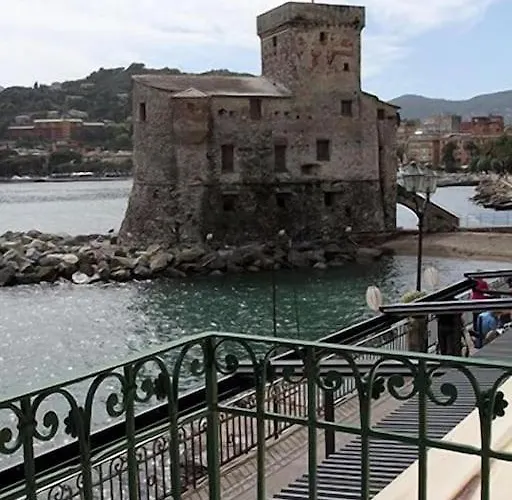 Apartment Uno Sguardo Sul Mare *