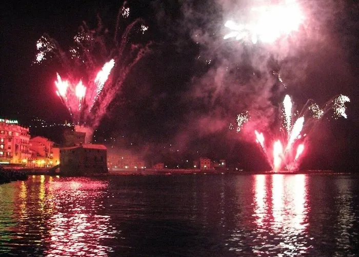 Uno Sguardo Sul Mare * Rapallo