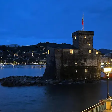 Uno Sguardo Sul Mare * Rapallo